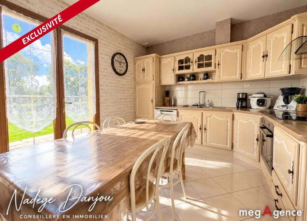 Vente Maison VIRE NORMANDIE MAISON 4 CHAMBRES 129M2 AVEC SOUS -SOL TERRAIN 6162 M2 Coulonces