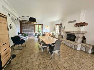  Maison à vendre 9 pièces 224 m²