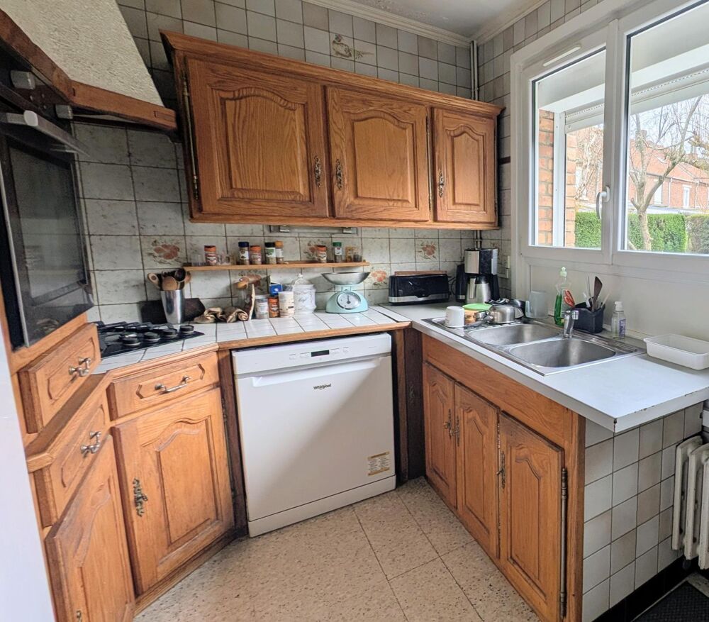 Vente Maison Maison individuelle, jardin, garage et stationnement privatif, à 10 minutes à pied de la gare Lesquin