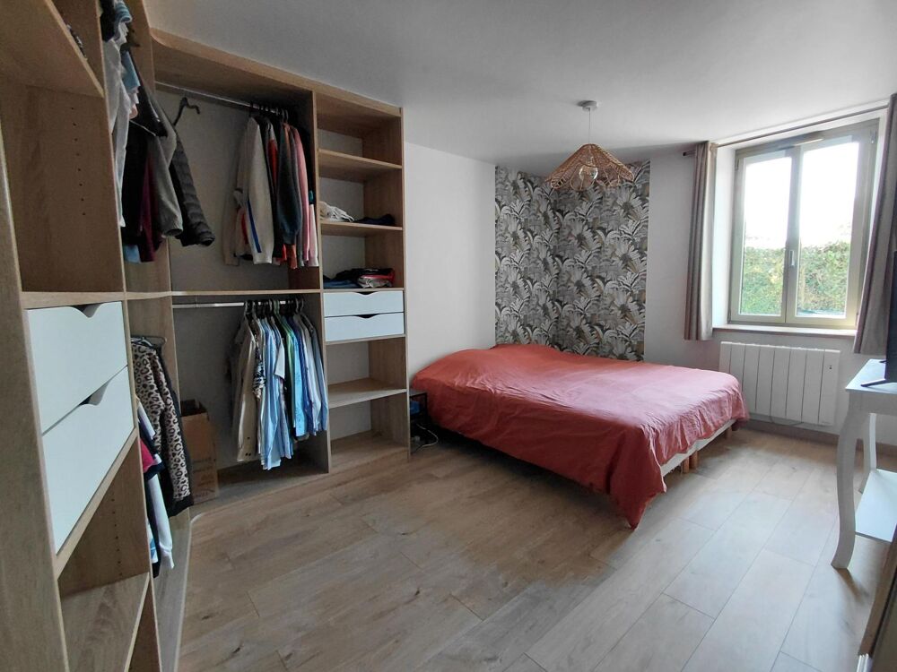 Maison de pierre 3/4 chambres avec dépendances rénovées