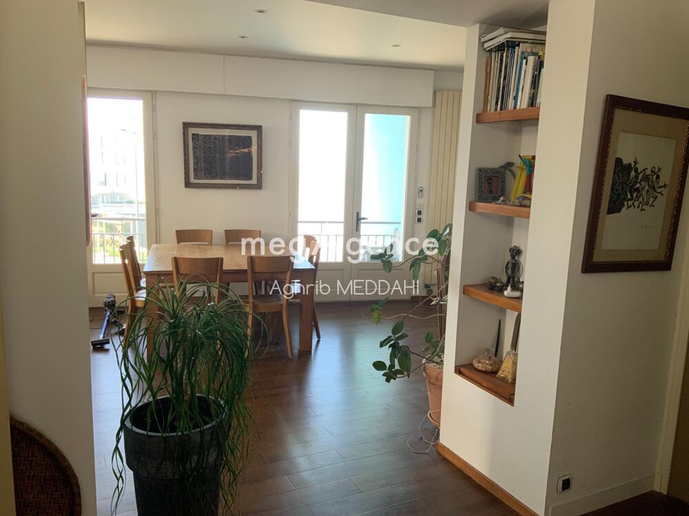 Vente Appartement APPARTEMENT D'EXCEPTION DE 80 M² VUE SUR MER À PONTAILLAC Royan