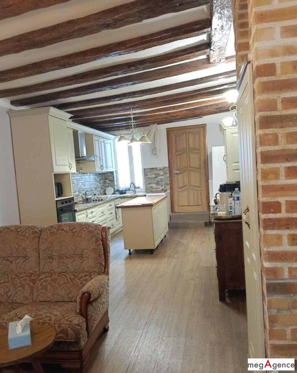 Opportunitée à saisir, Idéal pour grande famille ou projet d'investissement, maison ancienne classée de 208 m2 habitable, sur t