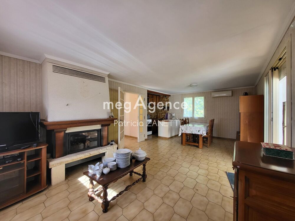 Vente Maison Maison 2 chambres, 1900 m² de terrain, véranda, garage Besseges
