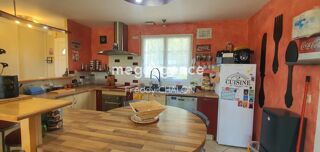  Maison  vendre 8 pices 201 m