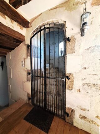  Maison � vendre 8 pi�ces 230 m�