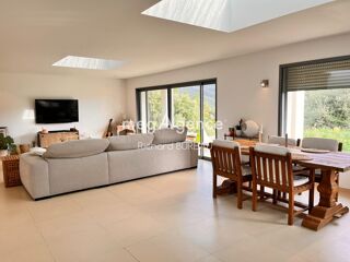  Maison � vendre 8 pi�ces 223 m�