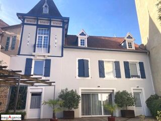  Maison  vendre 6 pices 261 m