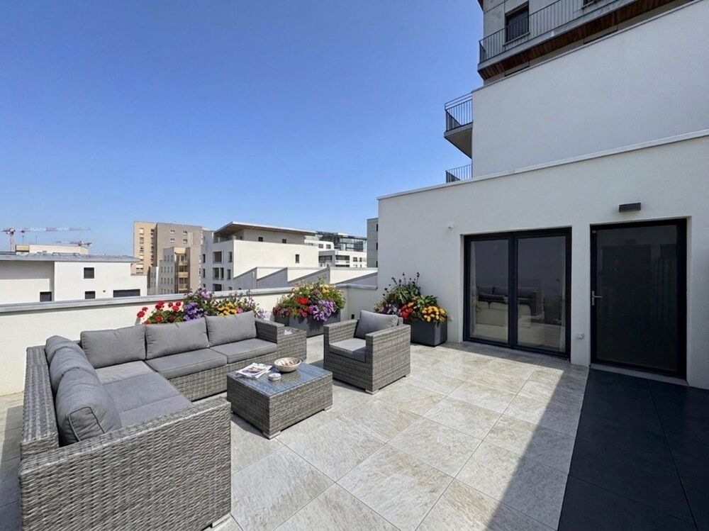 Vente Appartement Rouen Docks 76 – Appartement de Standing en Duplex avec Terrasse d'Exception Rouen