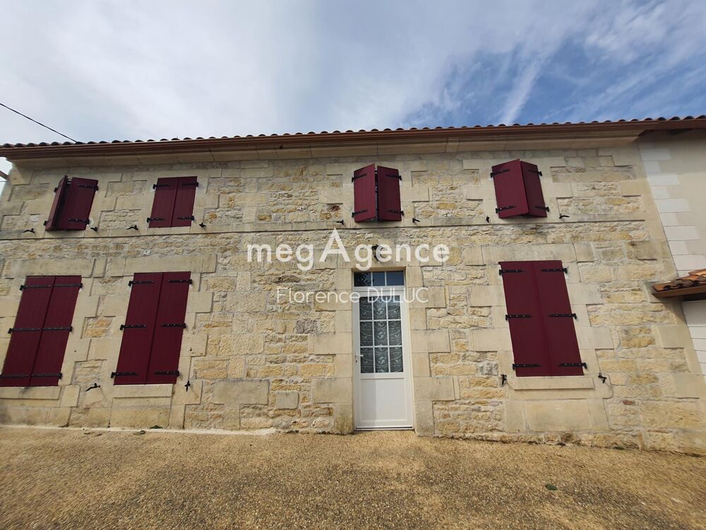 CHARENTAISE RENOVEES AVEC DEPENDANCES ET JARDIN