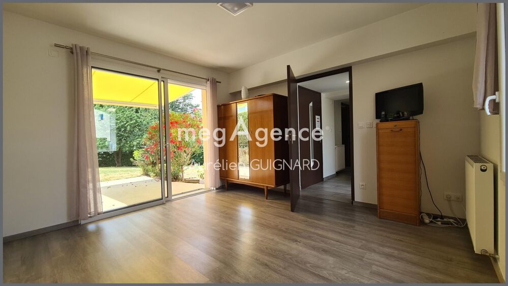 Vente Maison Accessibilité PMR rdc + étage. 3 chambres / jardin Bressuire
