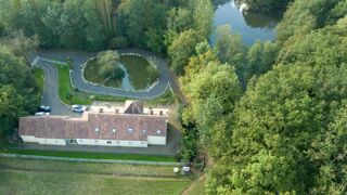  Maison  vendre 9 pices 290 m