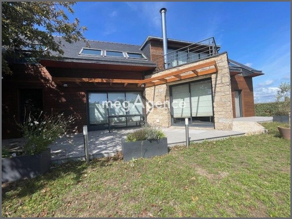 Villa tout confort a Ossature bois avec vue dégagée sur la campagne et proche mer