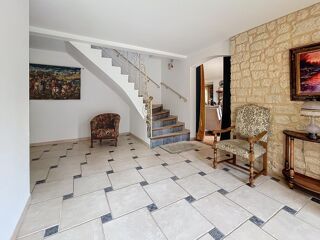  Maison  vendre 9 pices 290 m