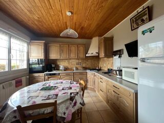  Maison � vendre 9 pi�ces 111 m�