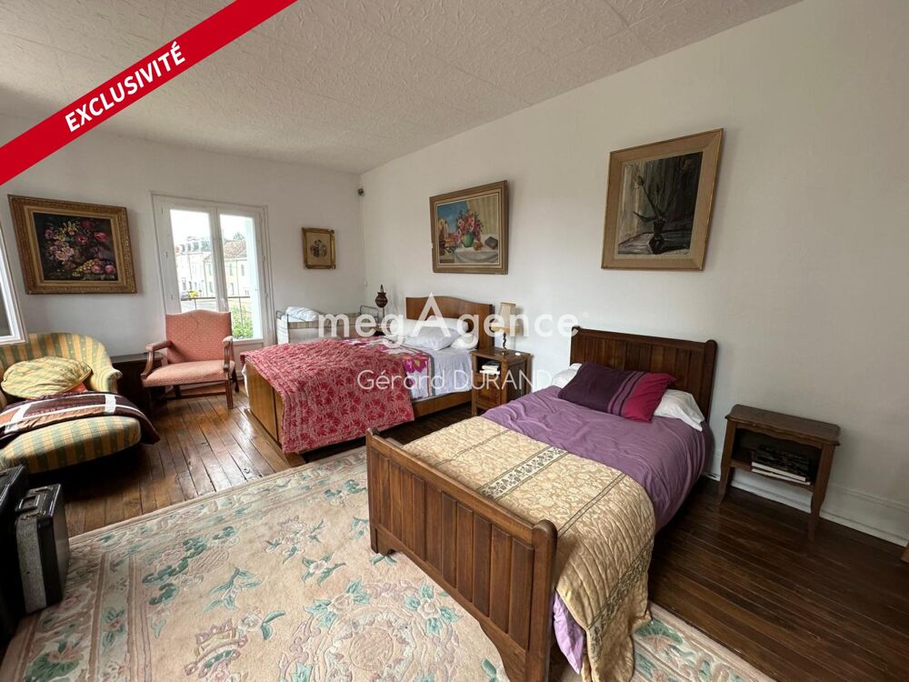Maison bourgeoise en pierre, charme et potentiel !