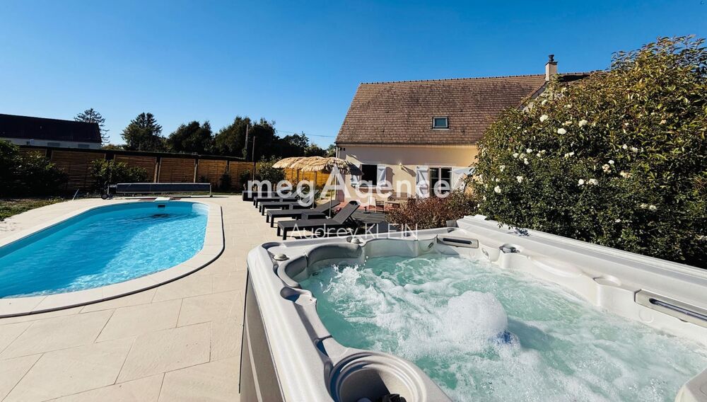 Maison coup de coeur  Piscine - Jacuzzi - Toit Cathédrale