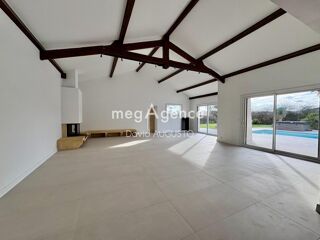  Maison � vendre 8 pi�ces 248 m�