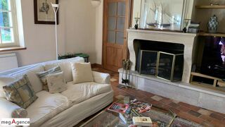  Maison  vendre 9 pices 328 m