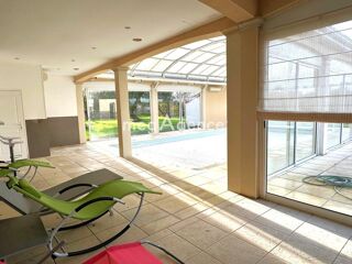  Maison à vendre 7 pièces 322 m²