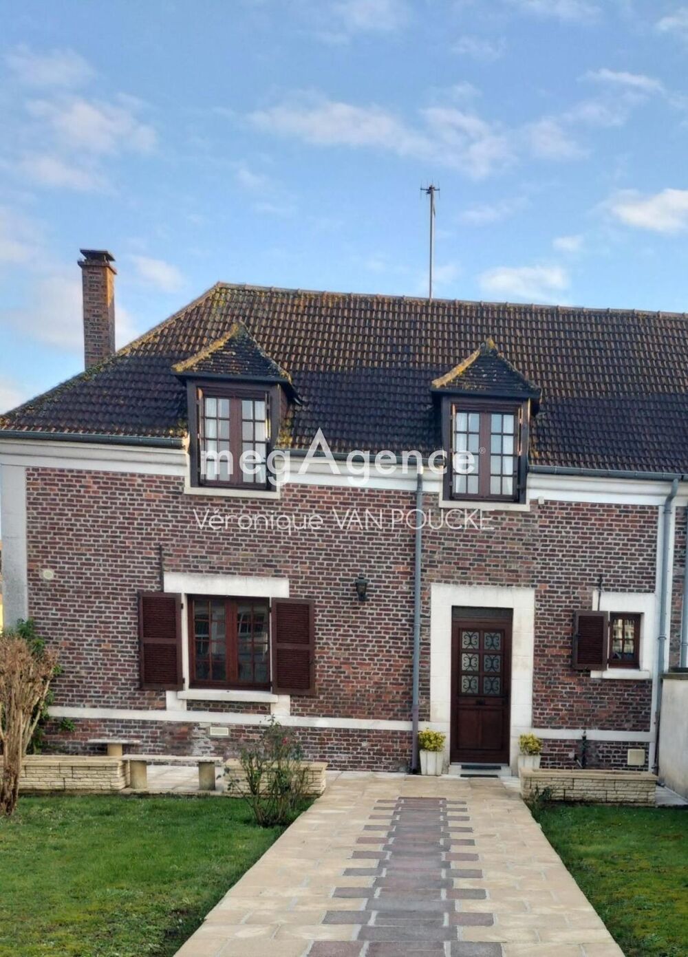 Vente Maison Maison T5 AVEC TAB POSSIBLE A VENDRE SUR CLAIROIX (60) OISE � 10 MN DE LA GARE DE COMPIEGNE Clairoix