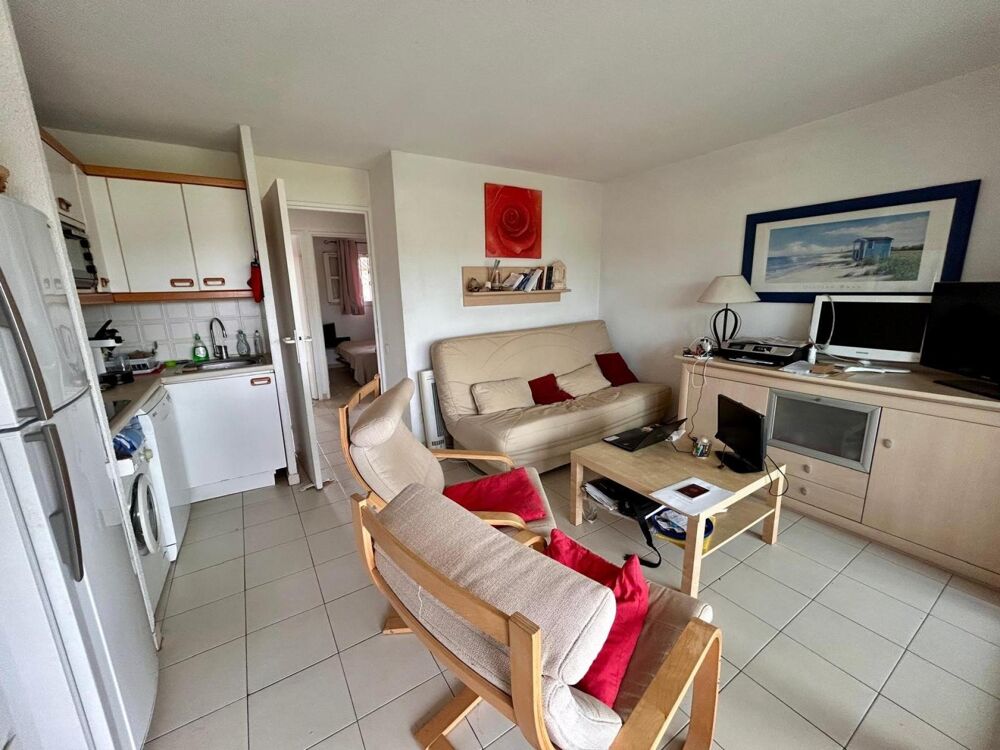 Vente Appartement À VENDRE – Superbe T2 de 41m2 meublé avec vue panoramique – Marines de Gassin - 83580 (à 5 km de Saint-Tropez) Gassin