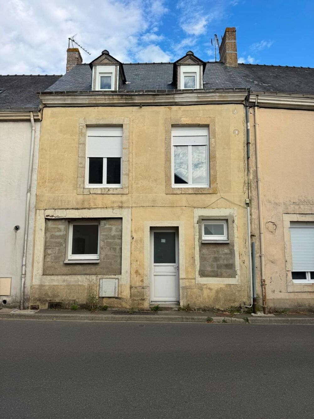 Vente Immeuble immeuble investisseur avec 2 logements renover Conlie