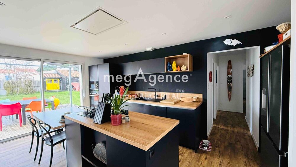 � vendre  Maison L'�le-d'Yeu (85350)