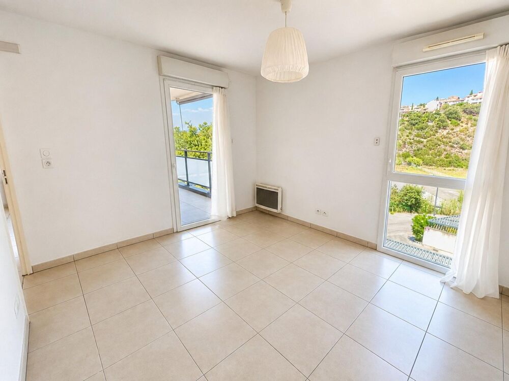 A VENDRE : T2 de 56m² avec terrasse et garage - SAINT-RAPHAEL - Valescure