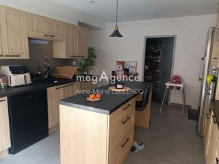  Appartement � vendre 5 pi�ces 120 m�