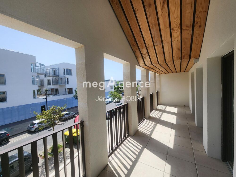 T4 Duplex Lumineux avec Terrasse et Parking à Floirac (33270)