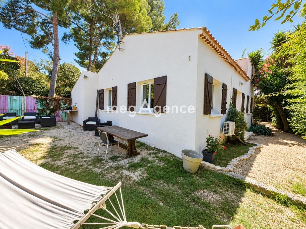 Vente Maison SIX-FOURS-MAISON DE PLAIN-PIED AVEC JARDIN PAYSAGÉ Six-fours-les-plages
