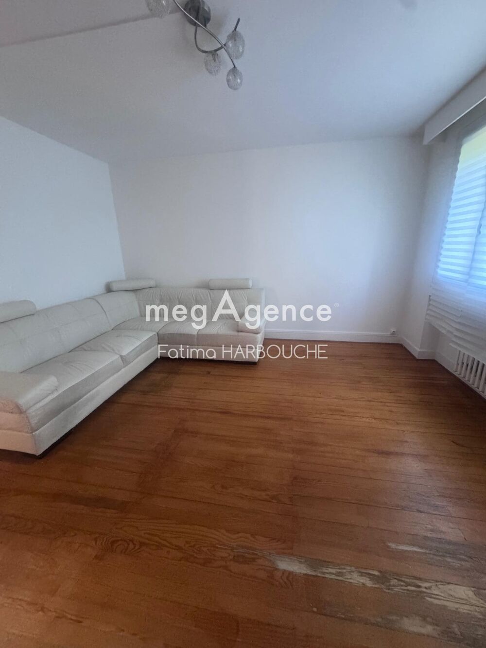 À Vendre : Appartement T3  56 m²  Le Chambon-Feugerolles
