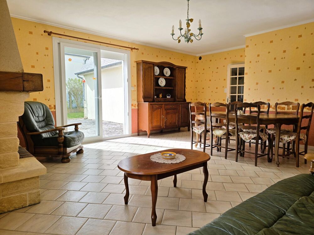 Jolie maison familiale, 3 chambres, 2 garages
