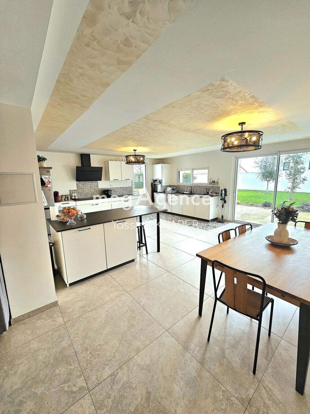 Vente Maison Maison 4chambres Plain pied sur sous sol 185m2 Garage Saint-christophe-du-bois