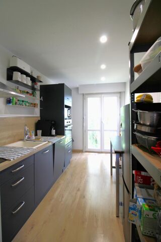  Appartement à louer 3 pièces 69 m²