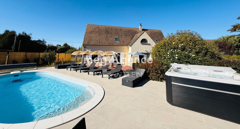 Maison coup de coeur  Piscine - Jacuzzi - Toit Cathédrale