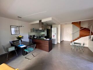  Appartement � vendre 4 pi�ces 80 m�