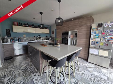   Maison de 180m� - 4 chambres Maison - 7 pi�ce(s) - 180 m�