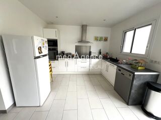  Maison � vendre 5 pi�ces 206 m�