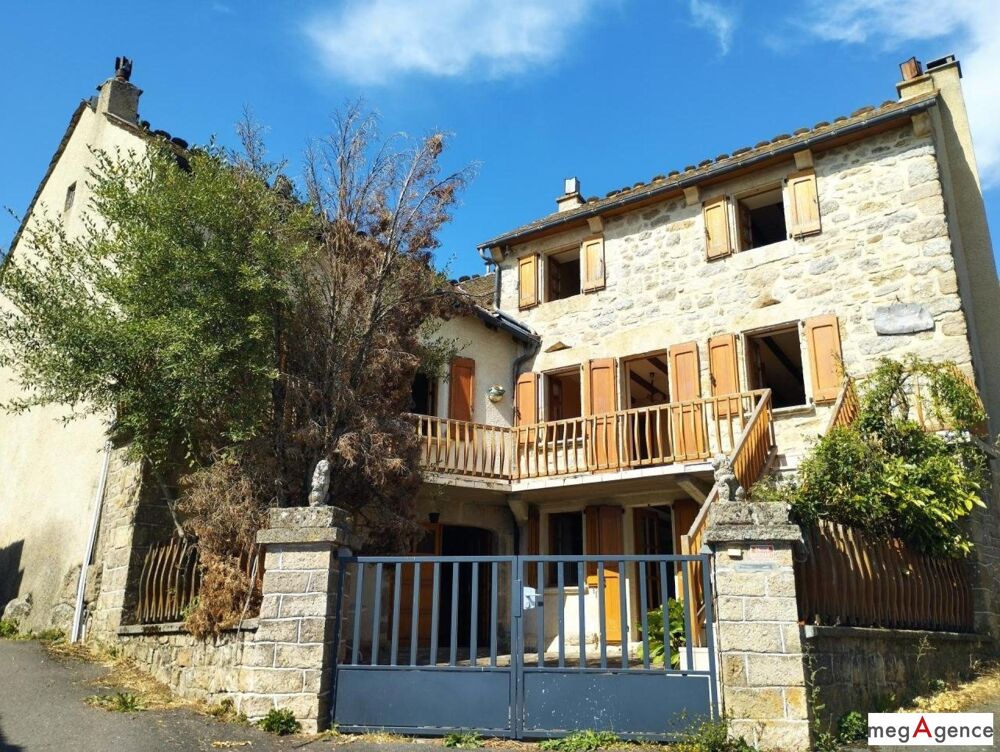 Vente Maison Pelouse – Maison 155 m², 4 ch., jardin Pelouse