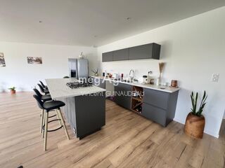  Maison  vendre 5 pices 150 m