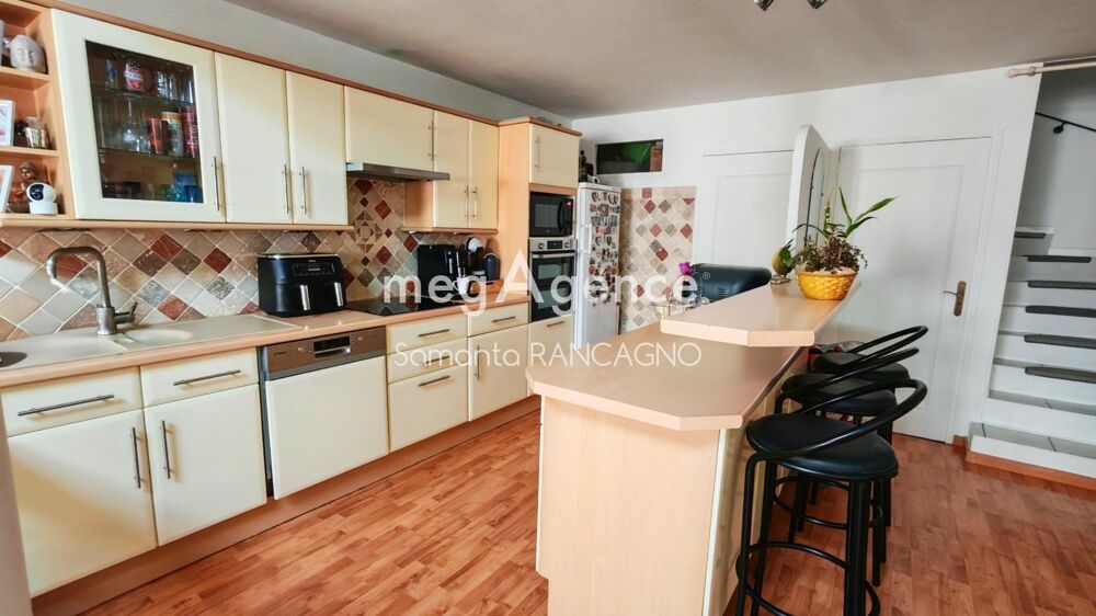 Vente Appartement T3 duplex atypique 85 m² – Centre-ville Fréjus - sans charges de copropriété Frejus