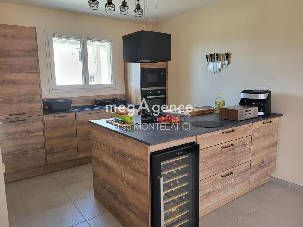 Maison 4 pièces 102 m² · à Saint-Ciers-d'Abzac · 102 m² · 257 000 €