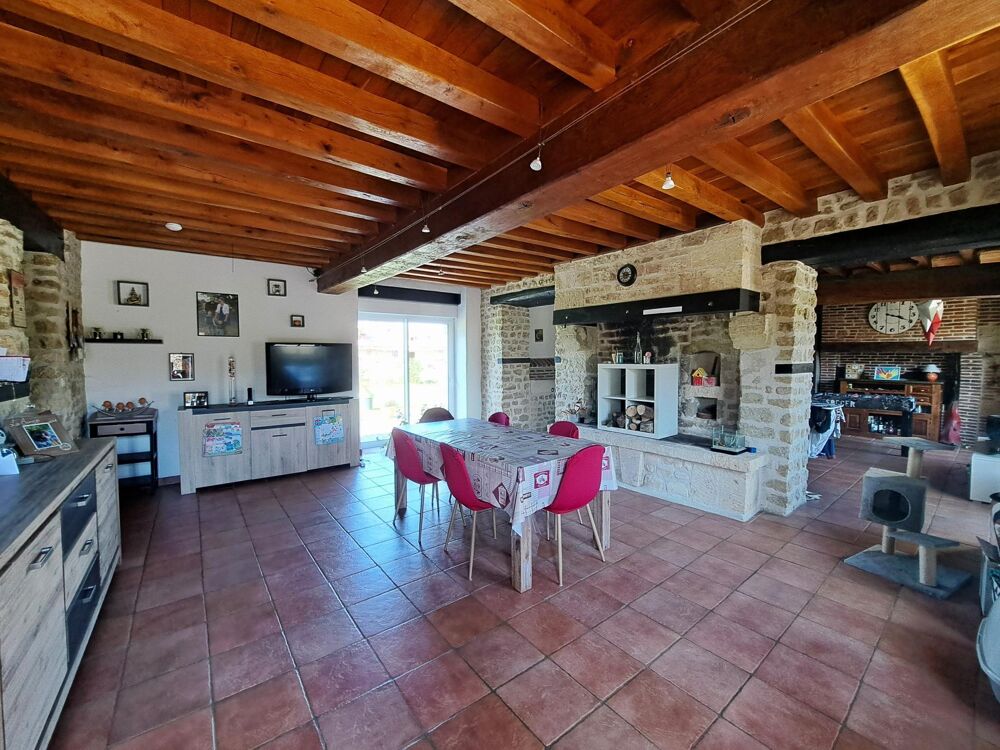 Vente Maison Longère rénovée, 5 chambres, jardin, dépendances Saint-germain-de-martigny