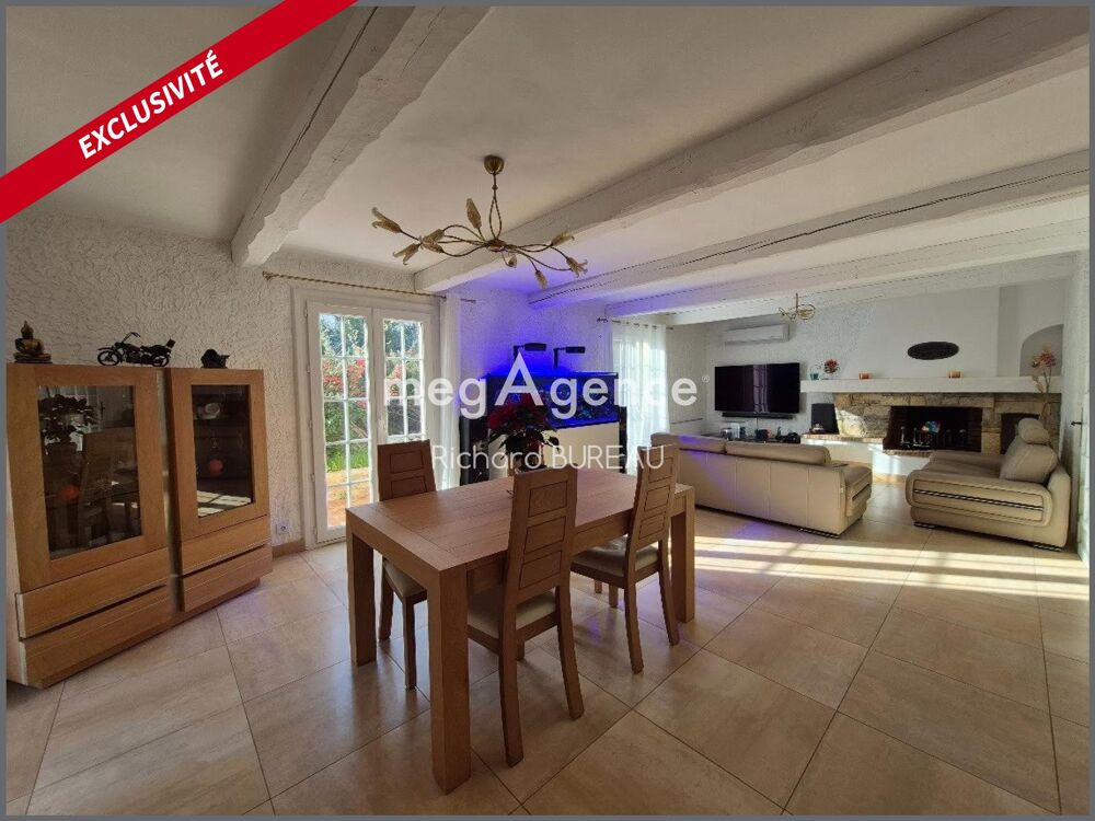 � vendre  Maison La Cadi�re-d'Azur (83740)