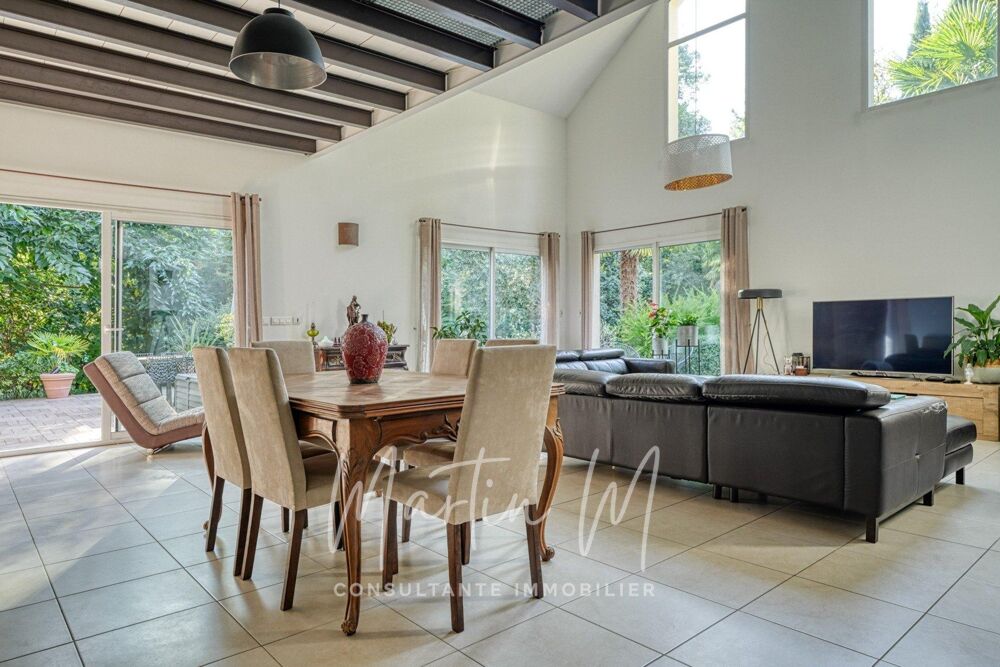 Villa dArchitecte dException  Saint-Prix, secteur recherché