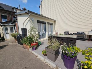  Maison � vendre 8 pi�ces 221 m�