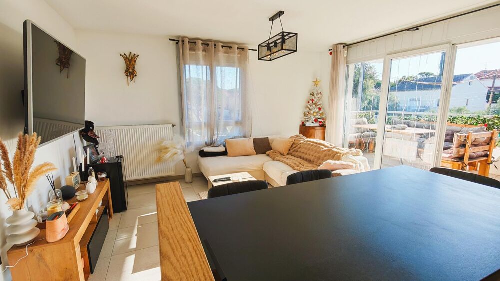 Puget-sur-Argens  T2 récent 44 m² avec terrasse plein sud et parking