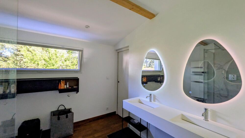 Vente Maison Maison spacieuse et entièrement rénovée avec piscine sans vis-à-vis Ecully