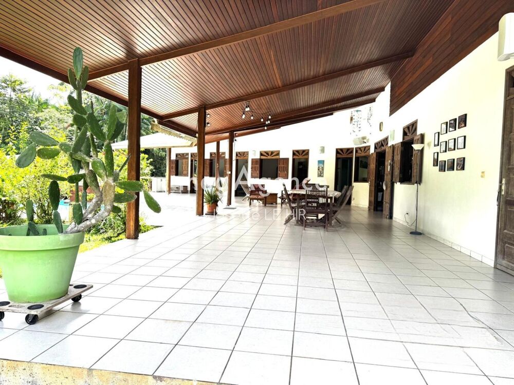 Vente Maison Maison d'architecte 6 pièces à Mogès Stoupan Matoury